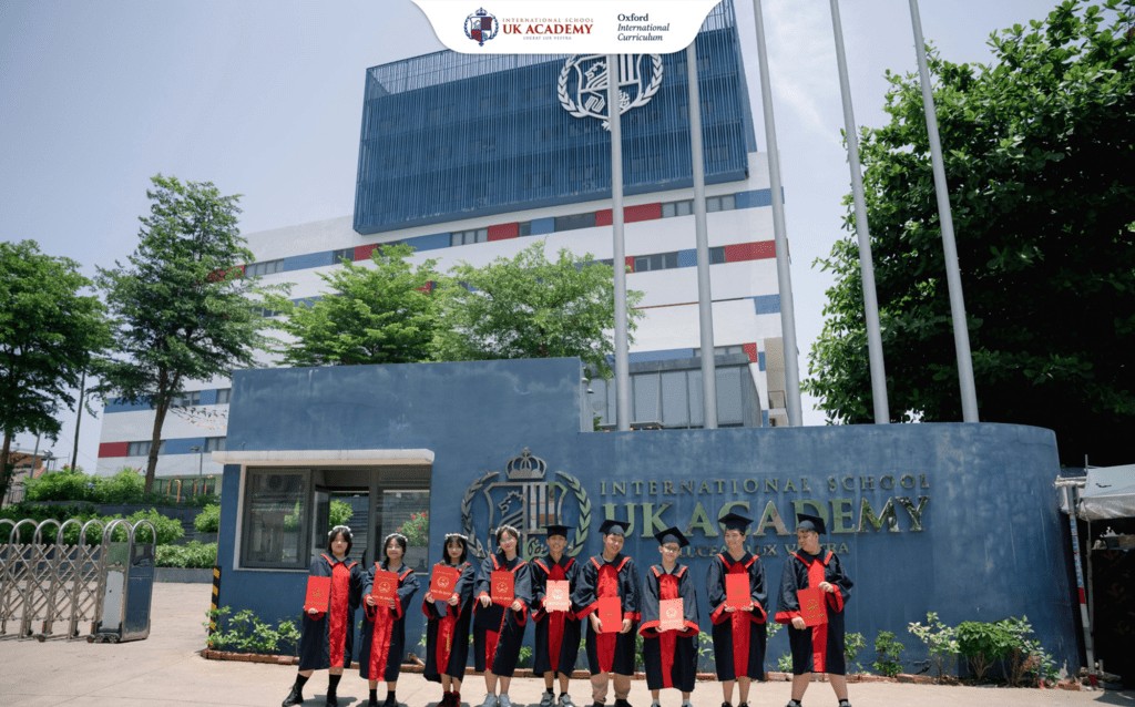 GIA SƯ CHO HỌC SINH TRƯỜNG UK ACADEMY (UKA)