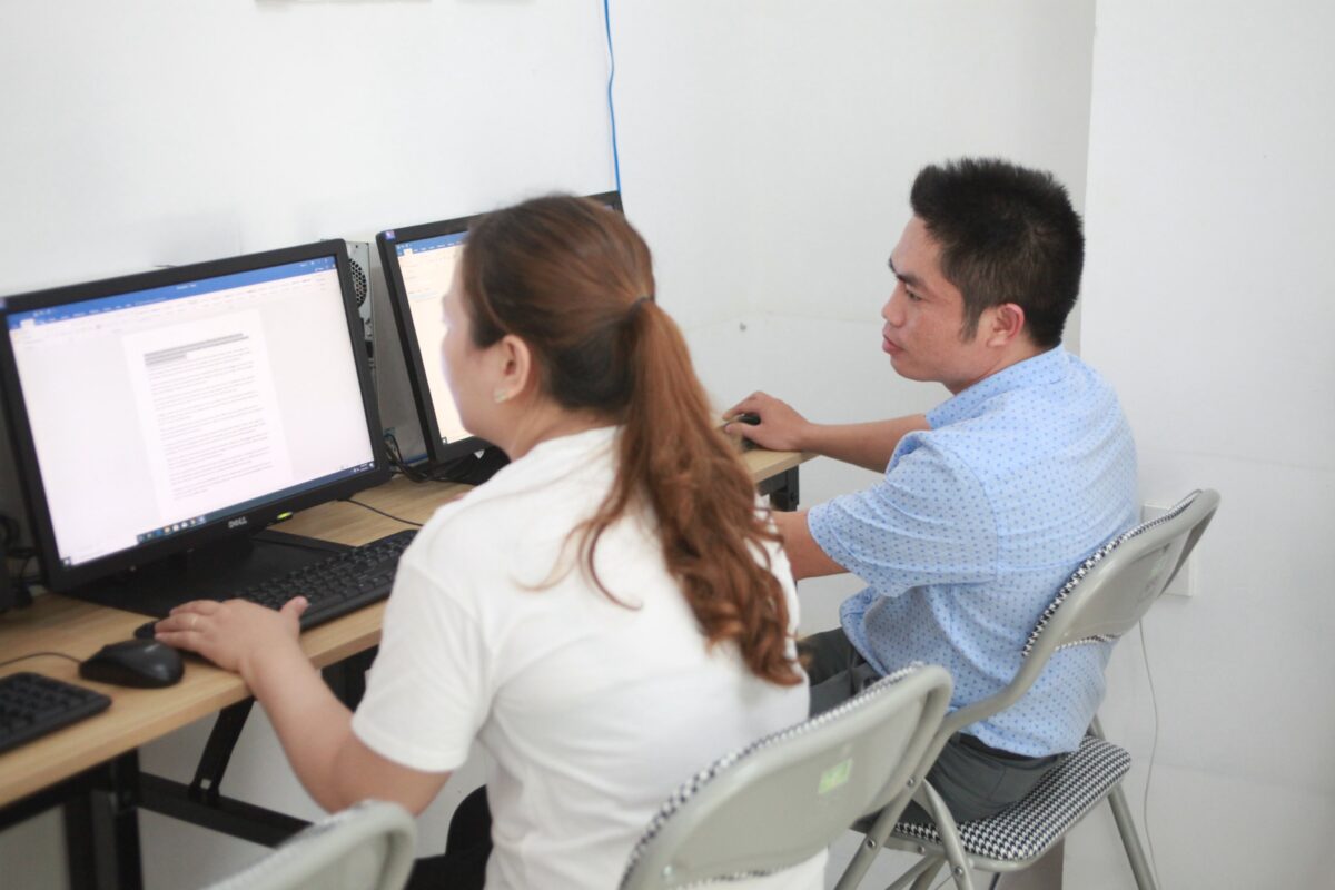 Gia Sư Dạy Kèm Ngôn Ngữ Lập Trình Tại Nhà