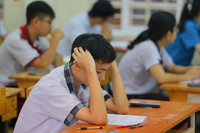 gia sư dạy kèm lớp 11