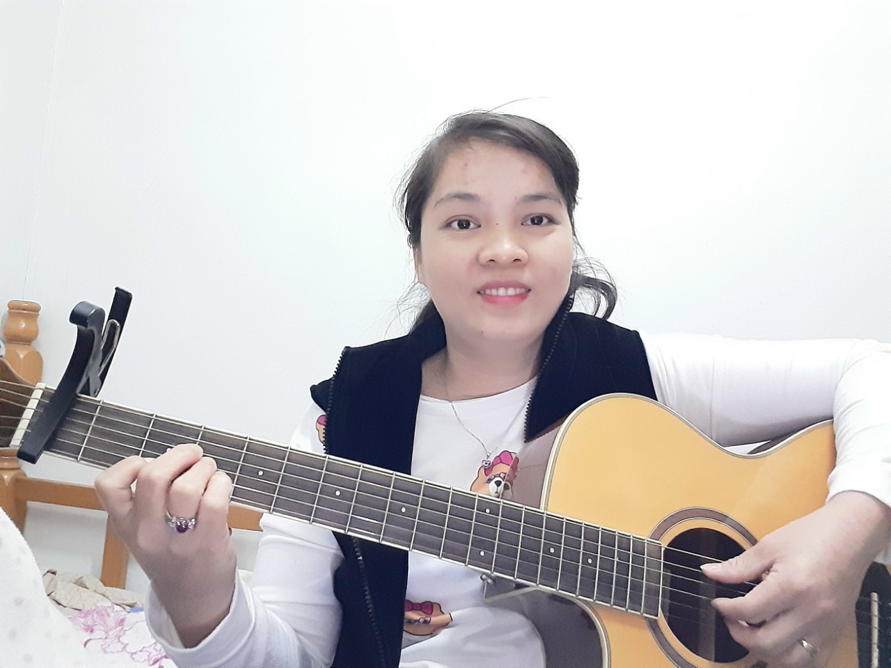 Tuyển Gia Sư Dạy Đàn Guitar